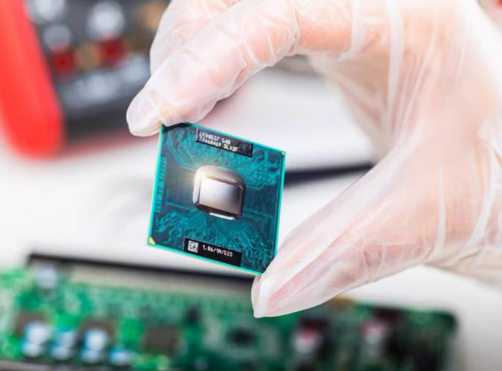 國產光刻機與刻蝕機自主研制的背后經歷了哪些難題? 國產光刻機與刻蝕機自主研制的背后經歷了哪些難題?